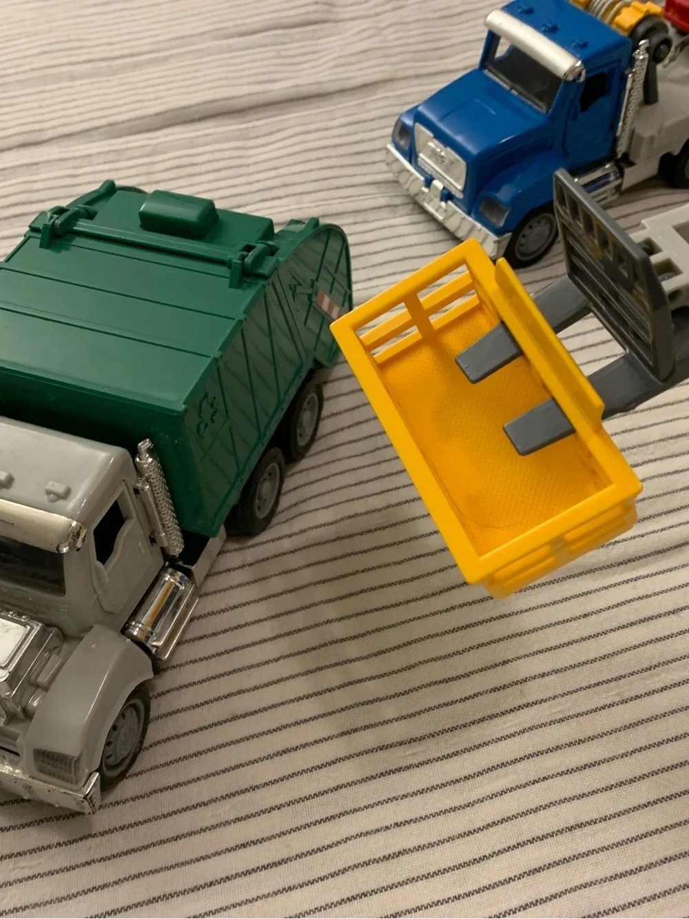 DRIVEN by Battat Micro Series toy vehicles